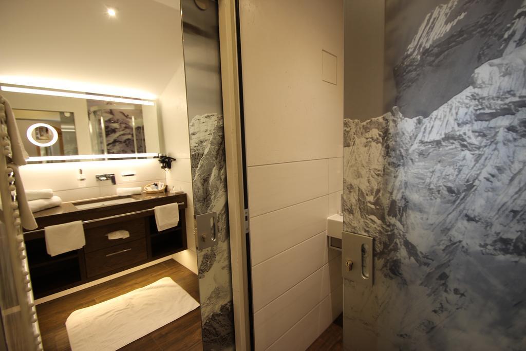 Hotel Garni Monte Bianco Ischgl Zimmer foto
