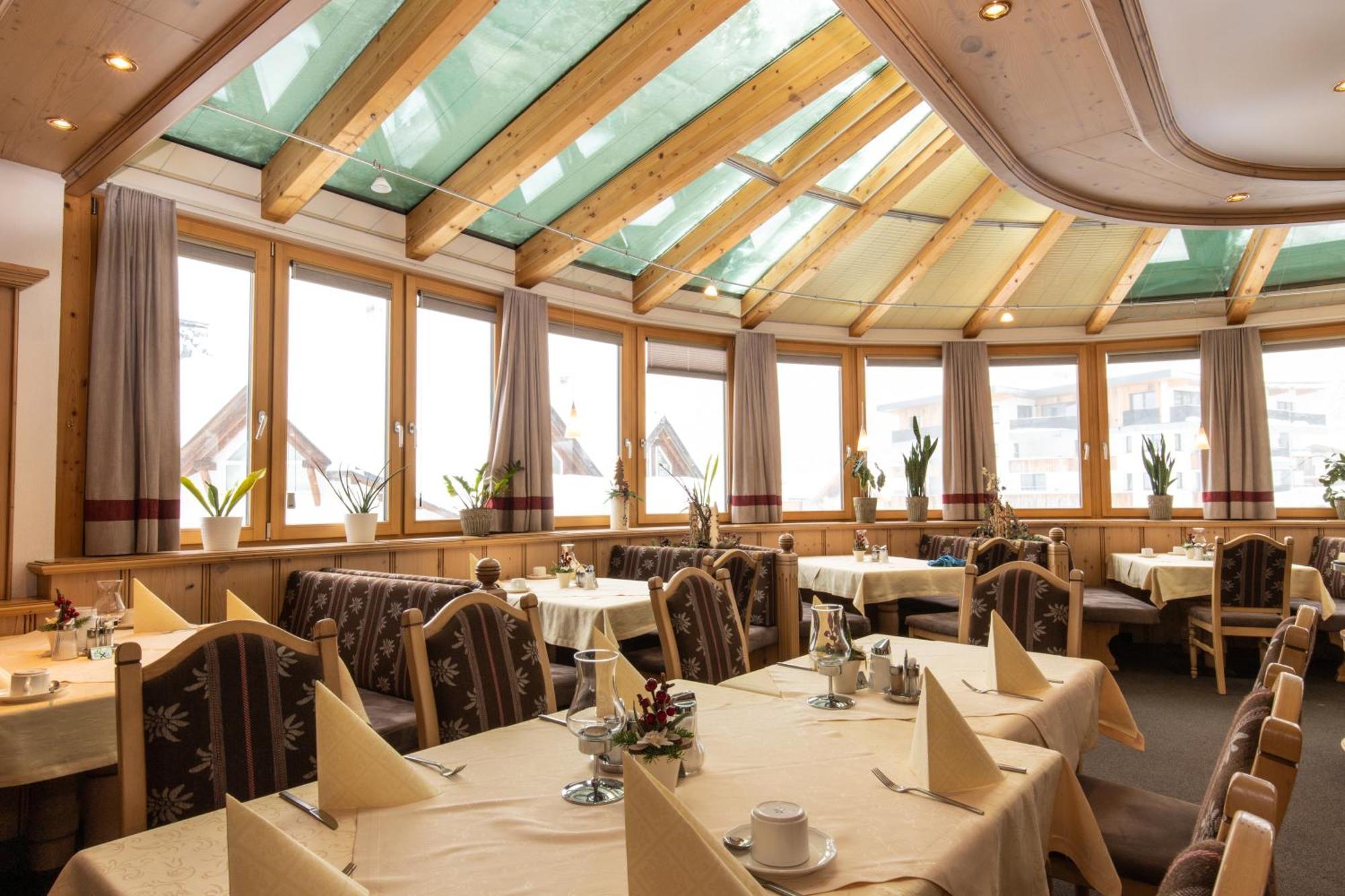 Hotel Garni Monte Bianco Ischgl Exterior foto