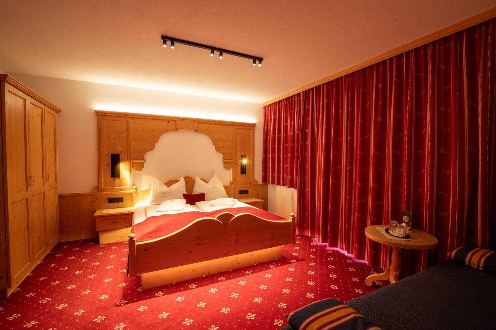Hotel Garni Monte Bianco Ischgl Exterior foto
