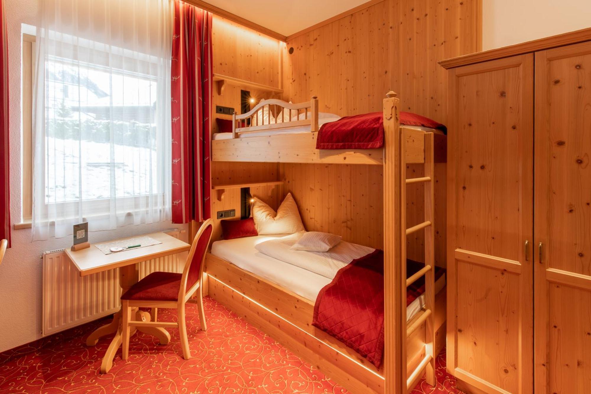 Hotel Garni Monte Bianco Ischgl Exterior foto